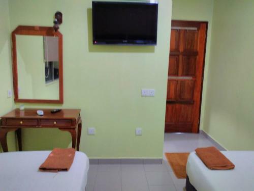Hotel Paka Inn