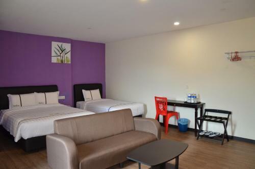 Riverview Hotel