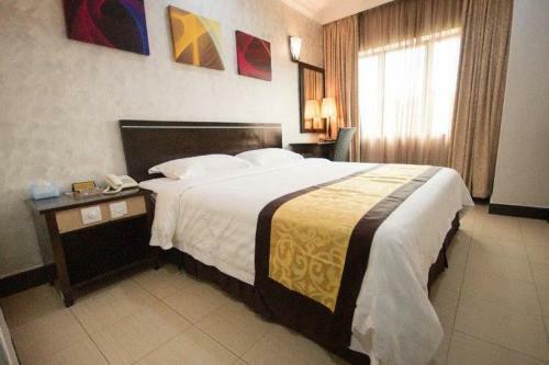 Home 2 Hotel Sdn Bhd