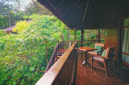 Hotel Bunga Raya Island Resort & Spa