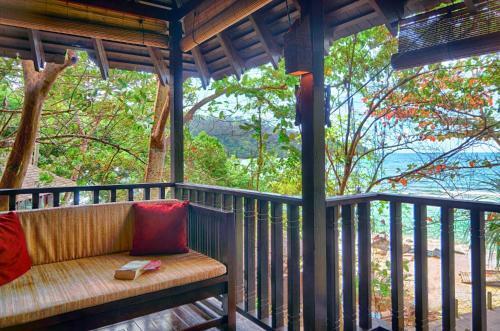 Hotel Bunga Raya Island Resort & Spa