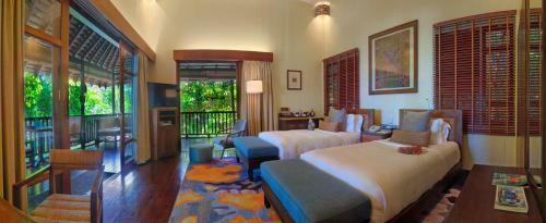 Hotel Bunga Raya Island Resort & Spa