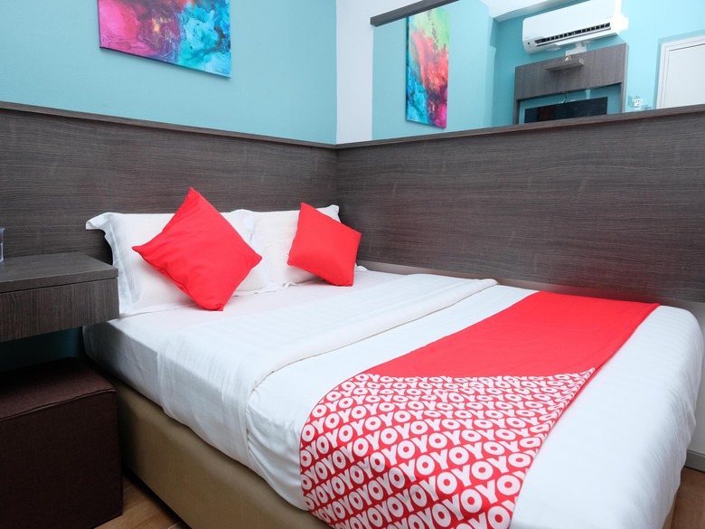Oyo 768 Fajar Baru Boutique Hotel