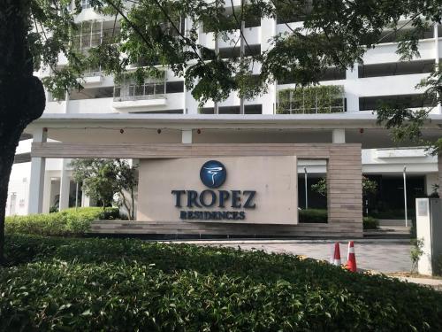 Tropez @danga Bay Studio Apartment