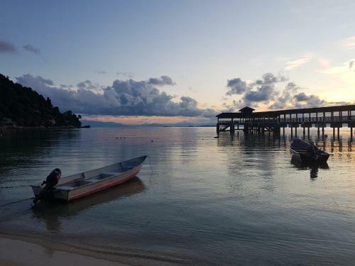 Hotel Ombak Resort Perhentian Island
