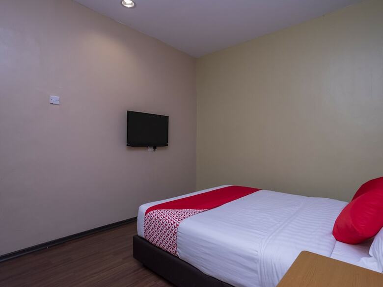 Oyo 614 D'pinetrees Hotel