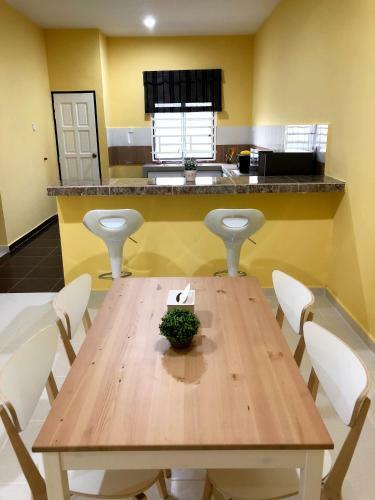 Twin Homestay D