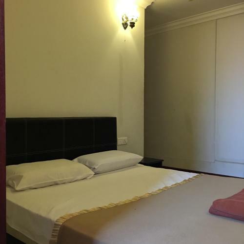 Traders Villa - Villa Warisan Melaka
