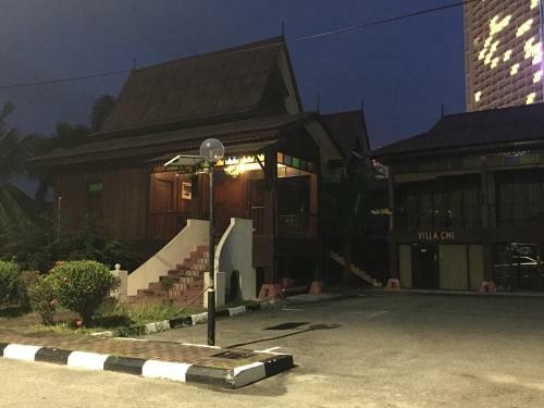 Traders Villa - Villa Warisan Melaka