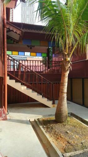 Traders Villa - Villa Warisan Melaka