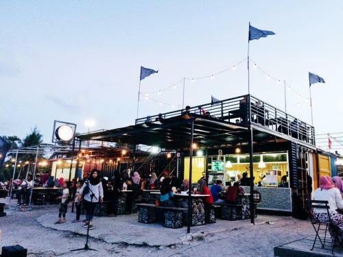 Hostal Rumah Rehat Qnm Holidays