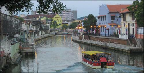 Hotel The Shore Residence Tower @ Melaka River
