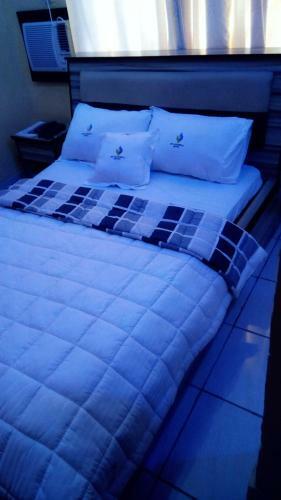 Mayoral Hotel & Suite