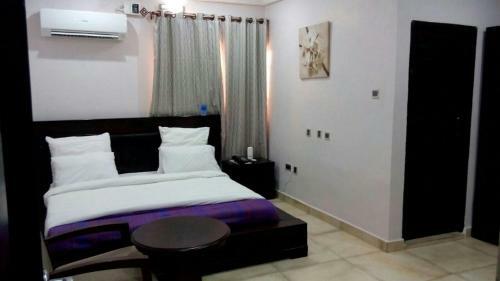 Hotel House 57 Oyetan
