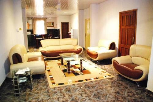 Royalty Hotels & Recreations