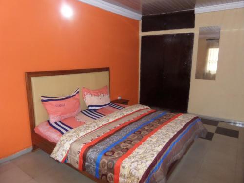 Hotel Qosmic Residence