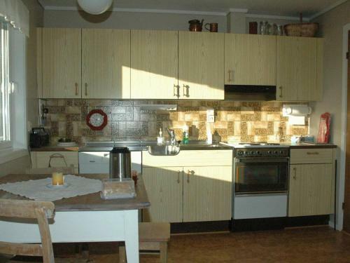 Three-bedroom Holiday Home In �farnes