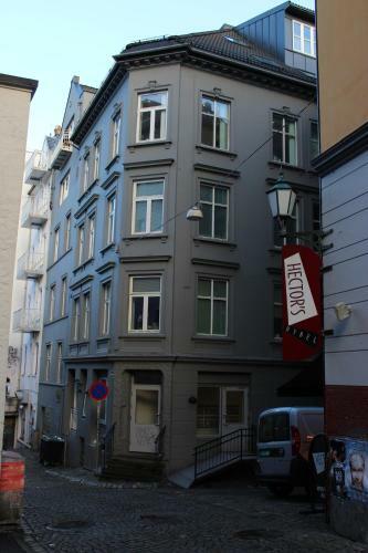 Tg Apartments