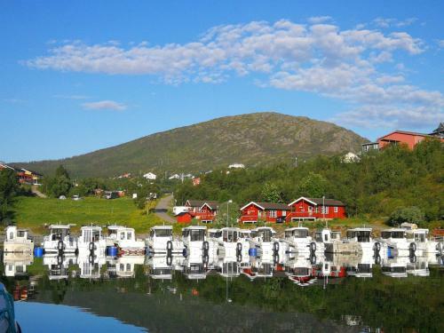 Skjerv�y Fiskecamp