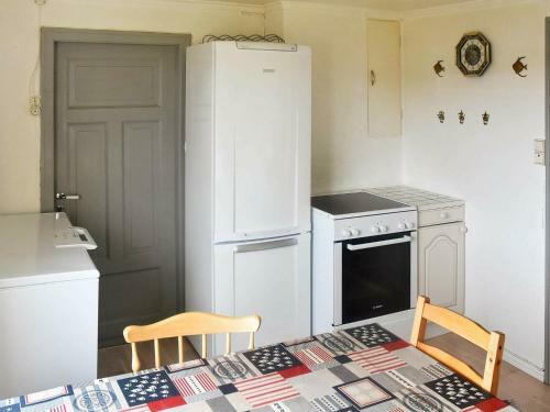 Three-bedroom Holiday Home In Titran