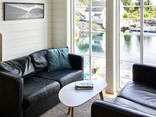 Holiday Home Bremnes