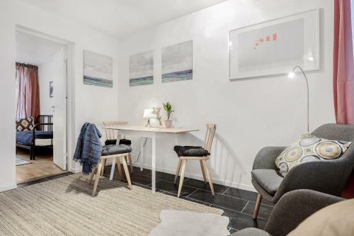 Ls Apartments