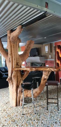Albergue The Crossing Backpackers
