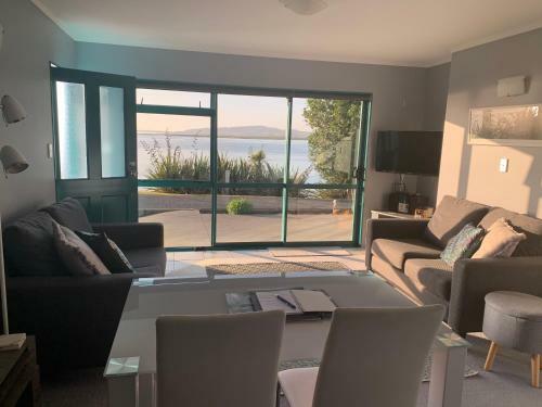 Beach Lane Apartment