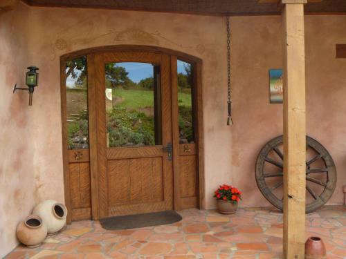 Agroturismo Eco - Earth Brick Sanctuary