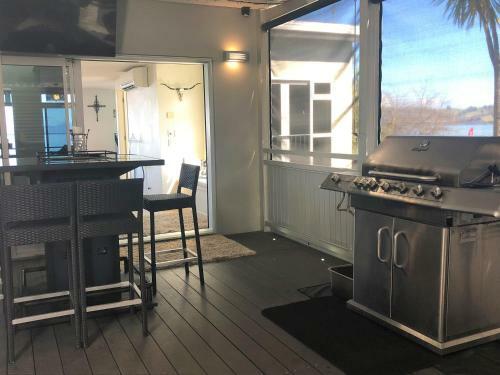 Ultimate Luxury Lake Taupo