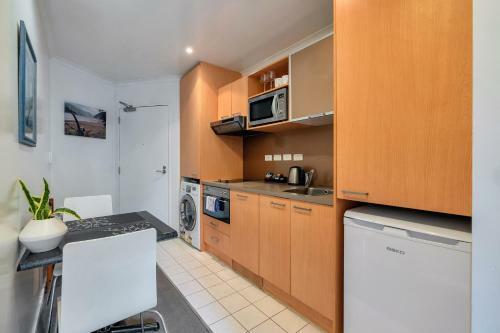 Apartamento Cute & Comfortable 15th Floor Studio | Free Wifi!