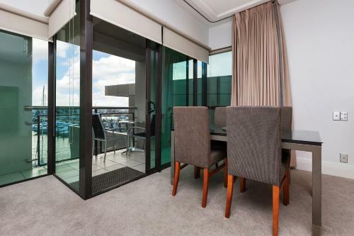 Qv Waterfront Viaduct Private Apartment