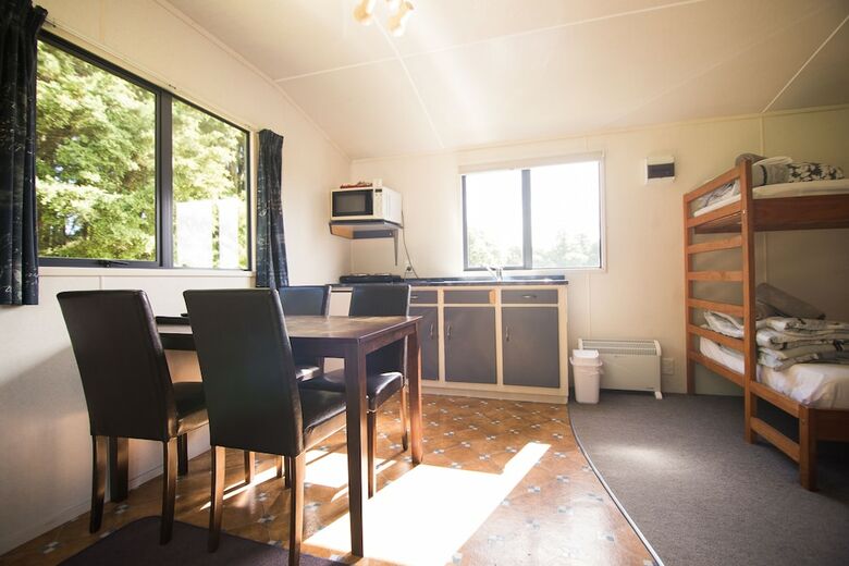 Stratford Kiwi Motels & Holiday Park