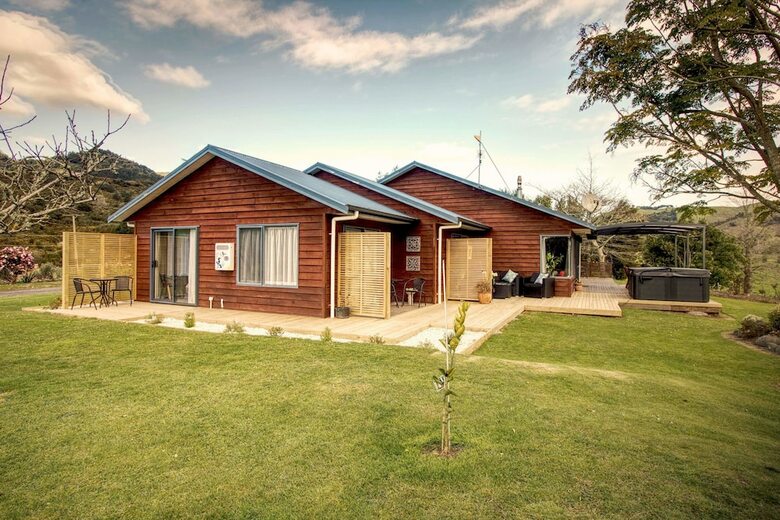 Bed & Breakfast Paeroa Pukeko Lodge