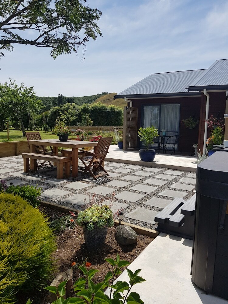 Bed & Breakfast Paeroa Pukeko Lodge