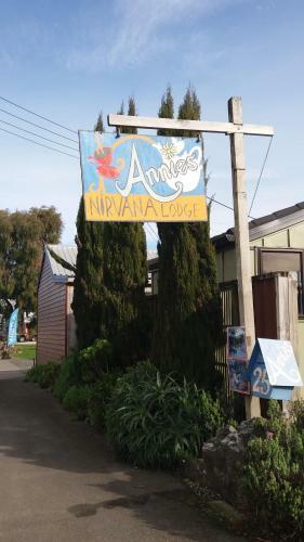 Albergue Annies Nirvana Lodge, Golden Bay Yha