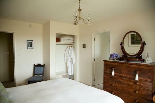 Bed & Breakfast Collyer House