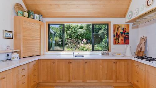 Taupo Treetops Lakestay