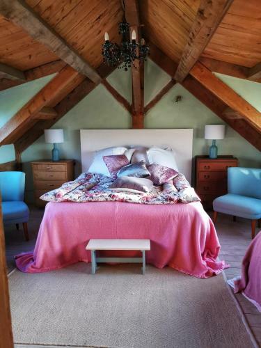 Bed & Breakfast The House With No Nails