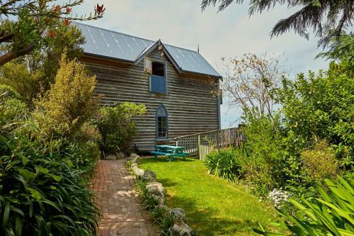 The Artists Retreat