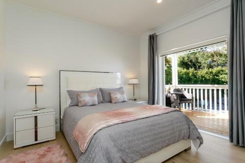 Bed & Breakfast The Retreat Luxury Garden Villa