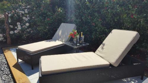 Bed & Breakfast The Retreat Luxury Garden Villa