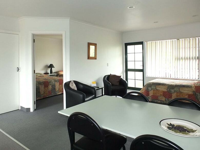 Kerry Lane Motel