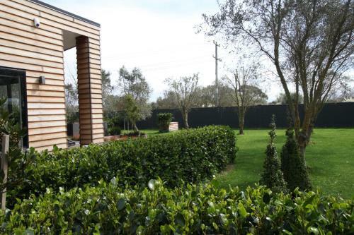 Cedar Boutique Retreat