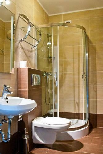 Hostal H R & A Polaris