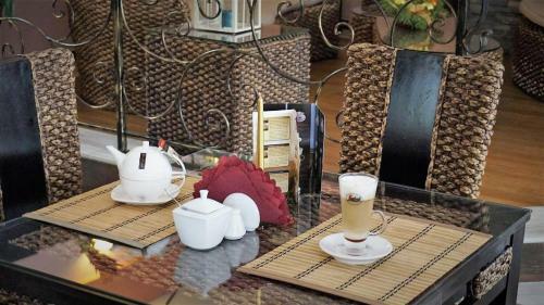 Hostal H R & A Polaris