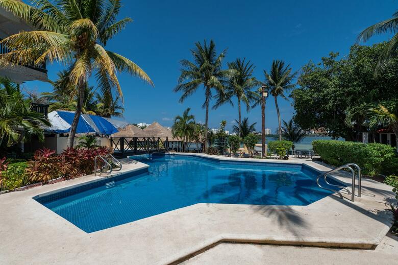 Hotel Imperial Laguna Faranda Canc�n