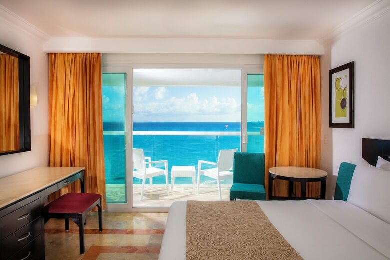 Hotel Krystal Canc�n