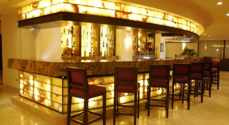 Hotel Canto Del Sol