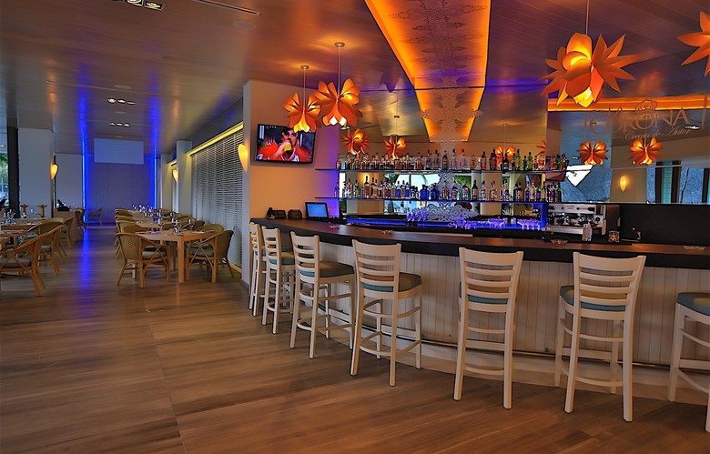 Villa Premiere Hotel & Spa